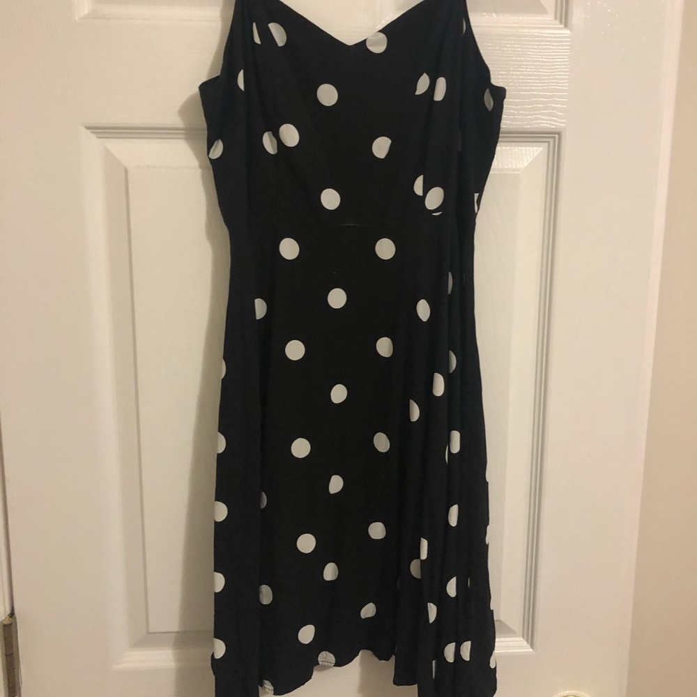 Polka-Dot Sundress ⚫️⚪️